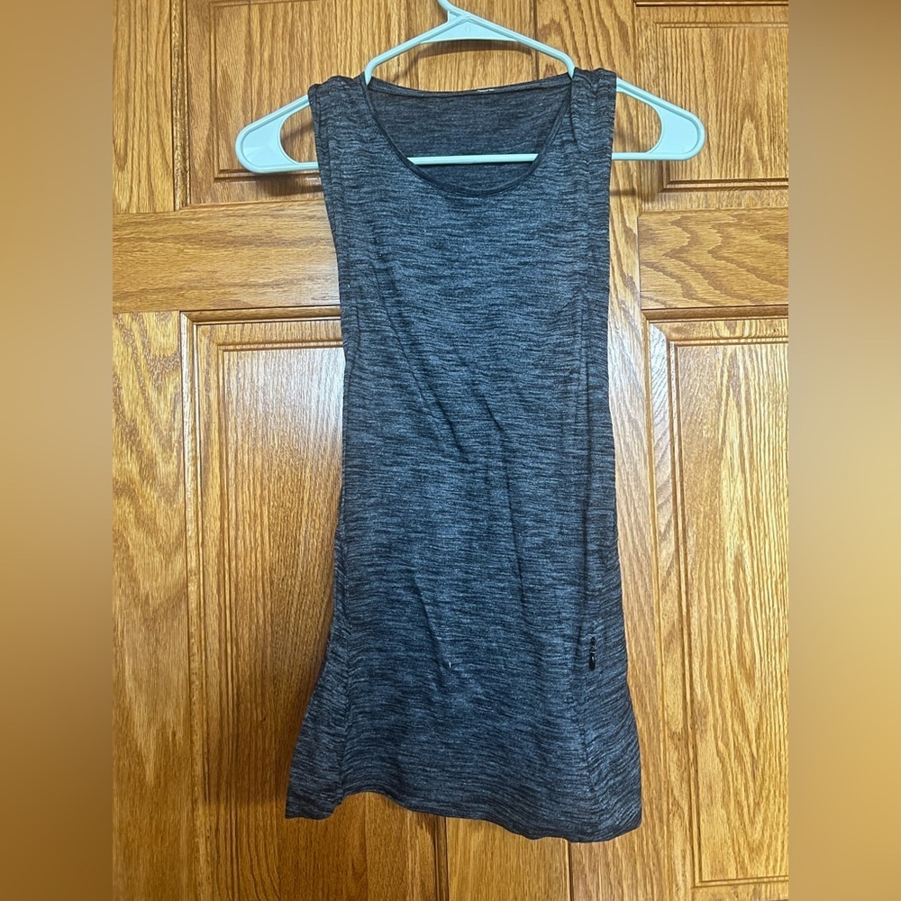 Lululemon Athletica - Athletic Tank - Heathered Gray